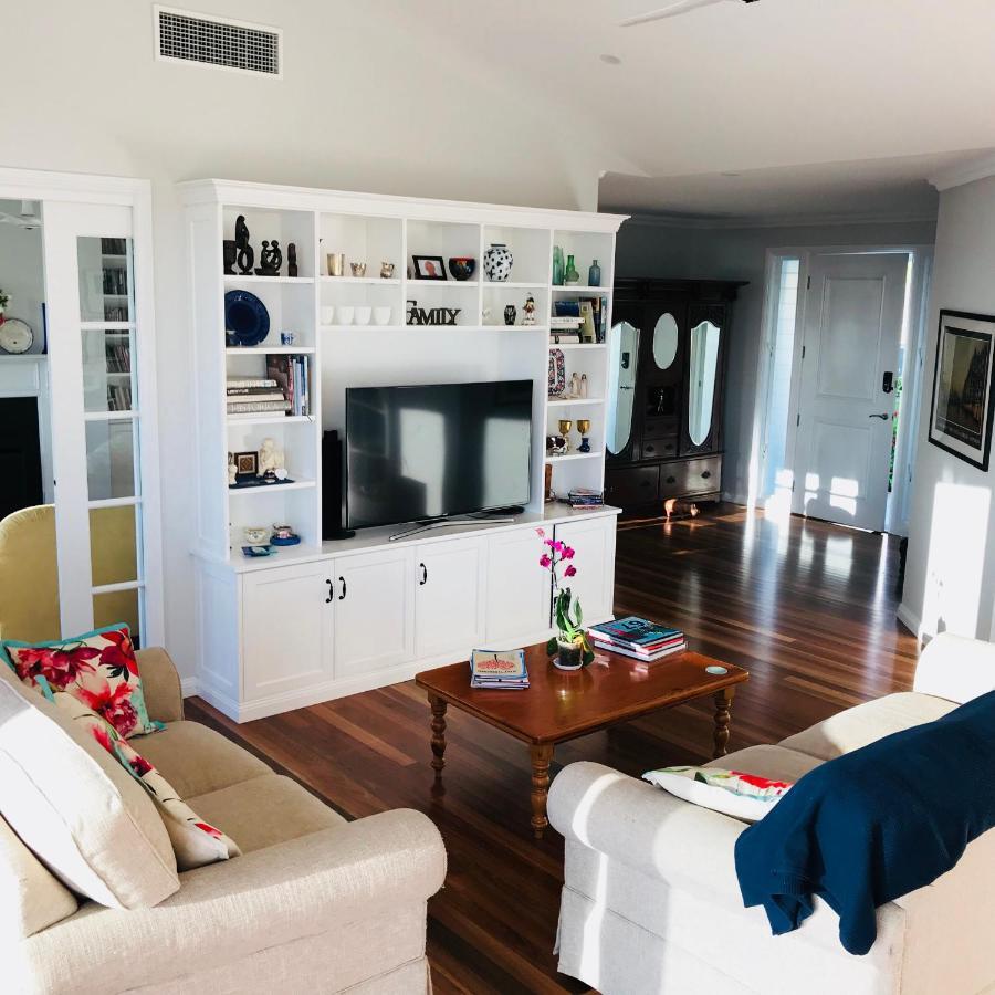 Jetty Splendour Guest Bedroom With Bathroom En-Suite B'Nb Coffs Harbour Bagian luar foto