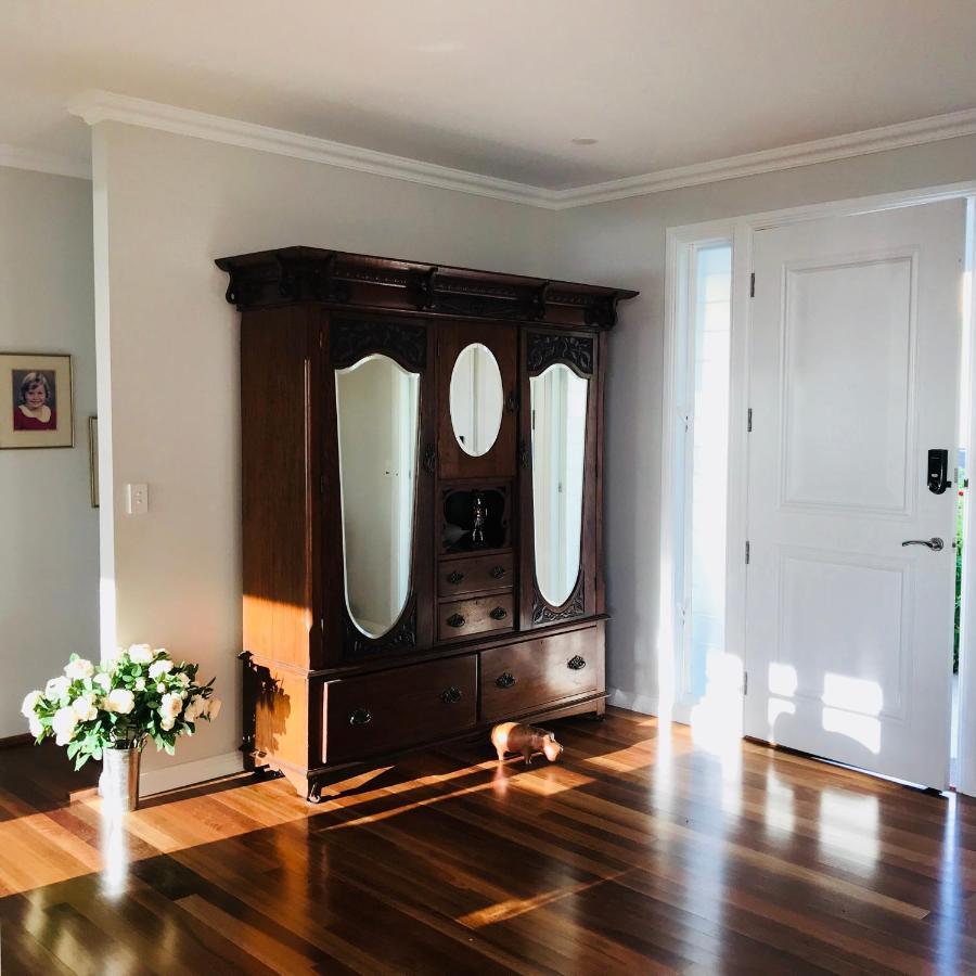 Jetty Splendour Guest Bedroom With Bathroom En-Suite B'Nb Coffs Harbour Bagian luar foto